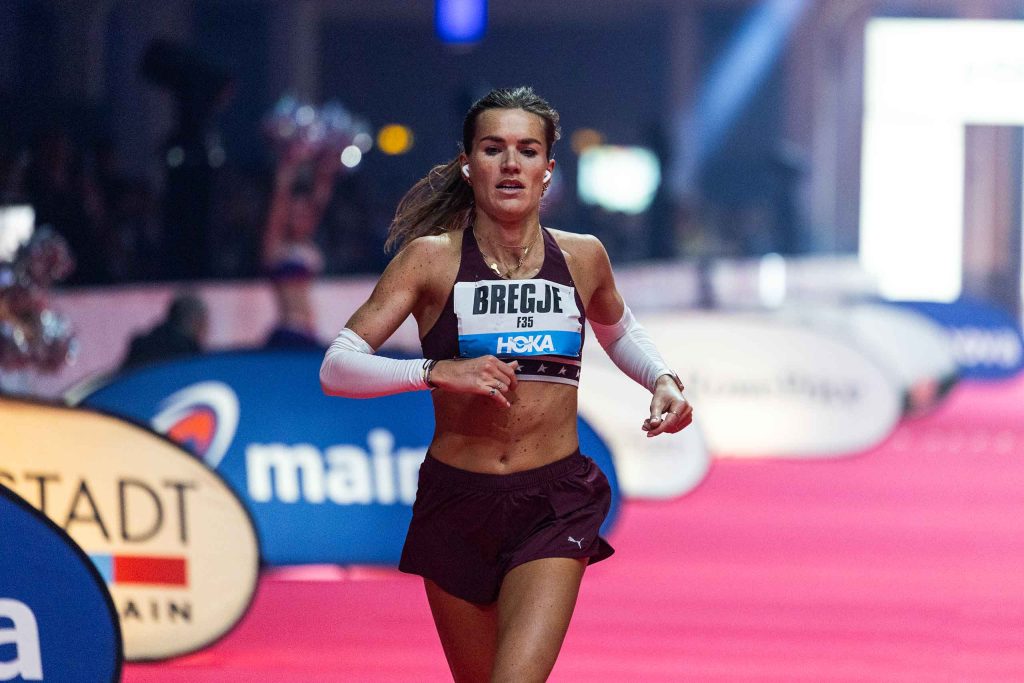Bregje Smits loopt een PR op de marathon in Frankfurt. © Mainova Frankfurt Marathon 2025