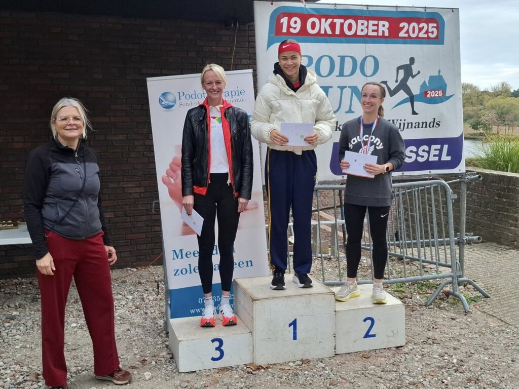 Chanella Elfrink wint stratenloop Kessel